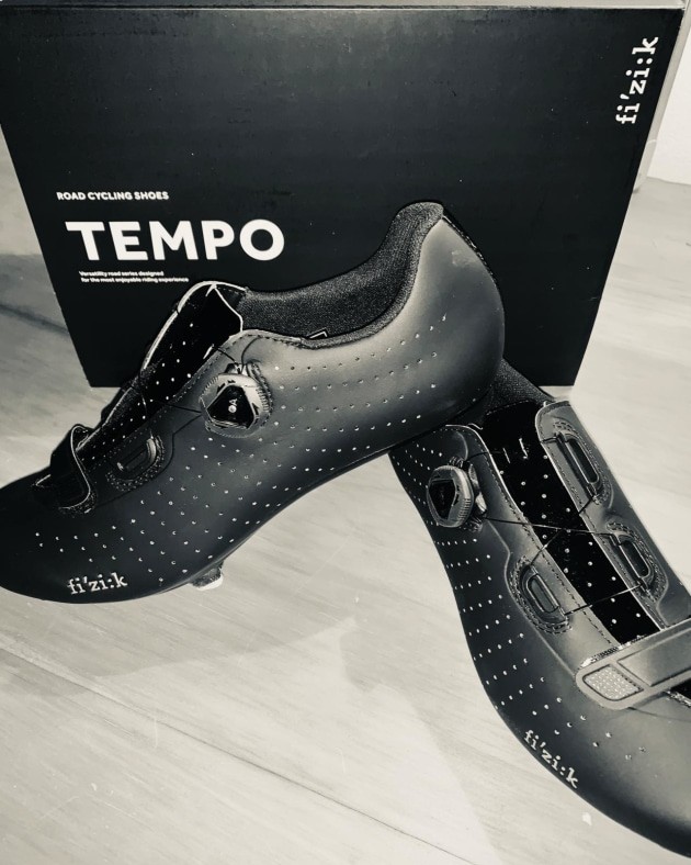 Fizik tempo r5 overcurve road hot sale shoes 2019