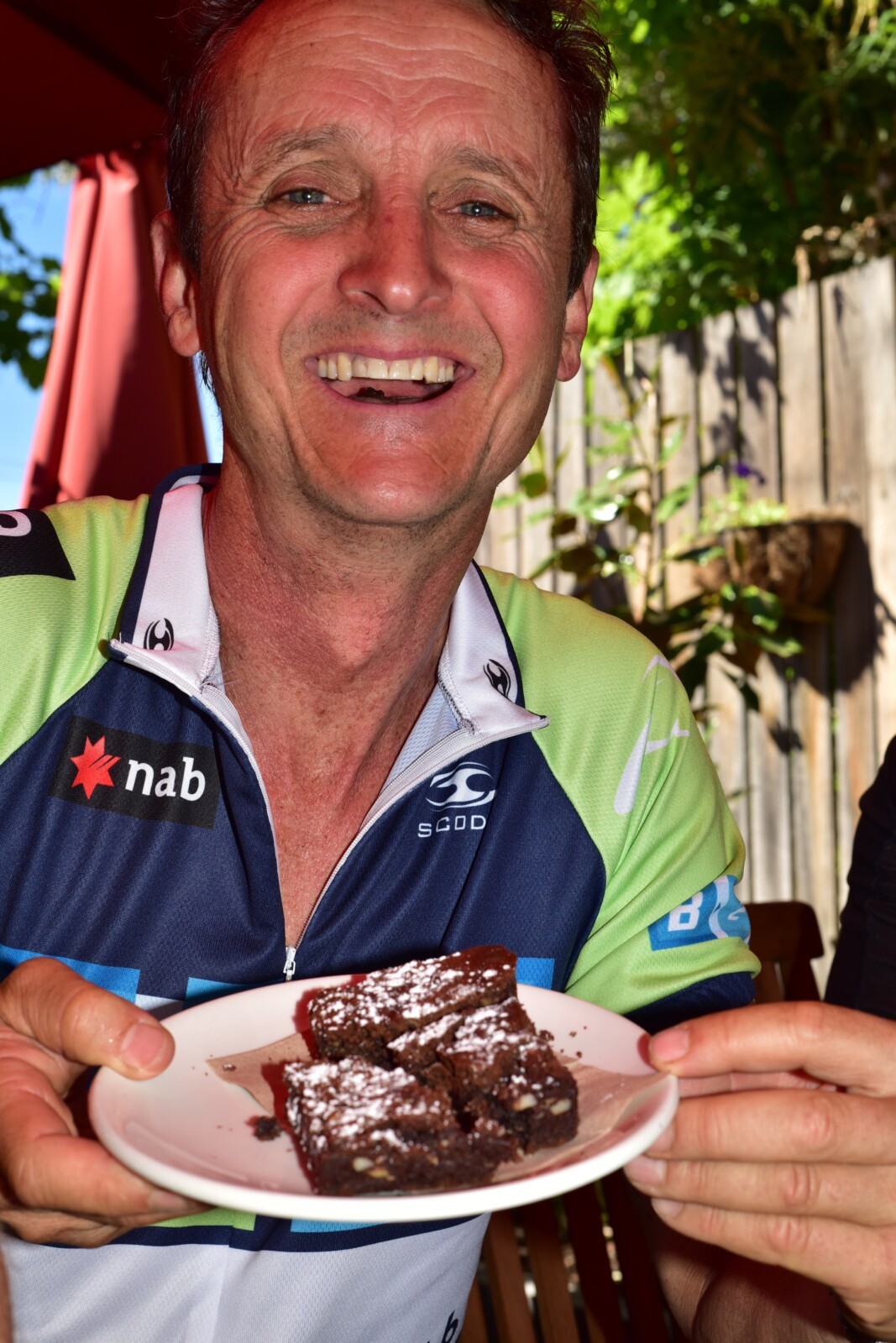 Bathurst local, Rob Barlow, demonstrates his post-ride nutrition regime.