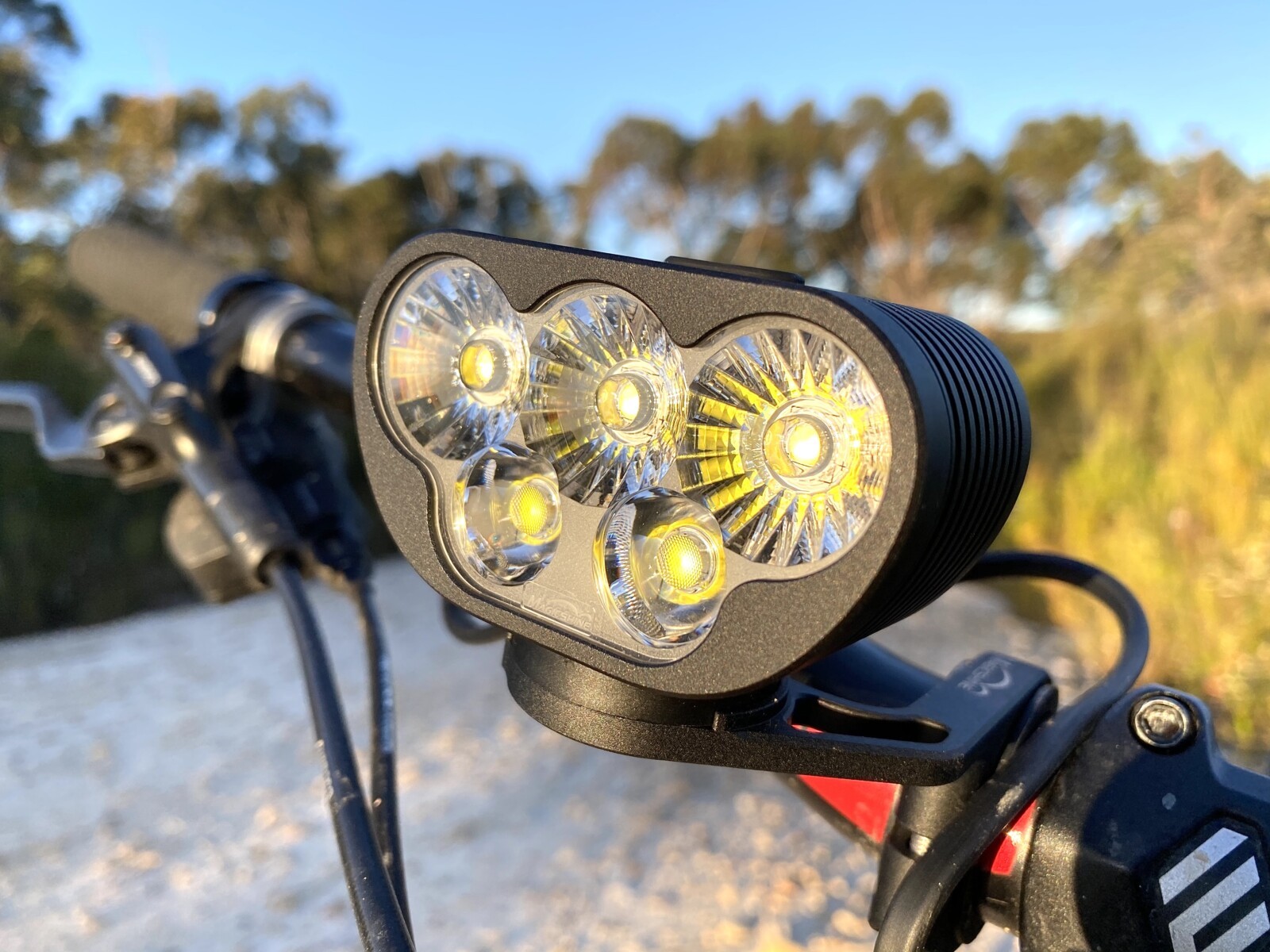 8000 lumen best sale bike light