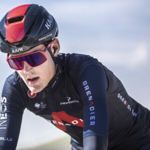 The bike is finished in stylish ‘Rust Red’ – a deep red frame with black highlights and white decals.