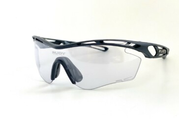 The new Ekar groupset features a thumb hook to assist with positive gear changes.