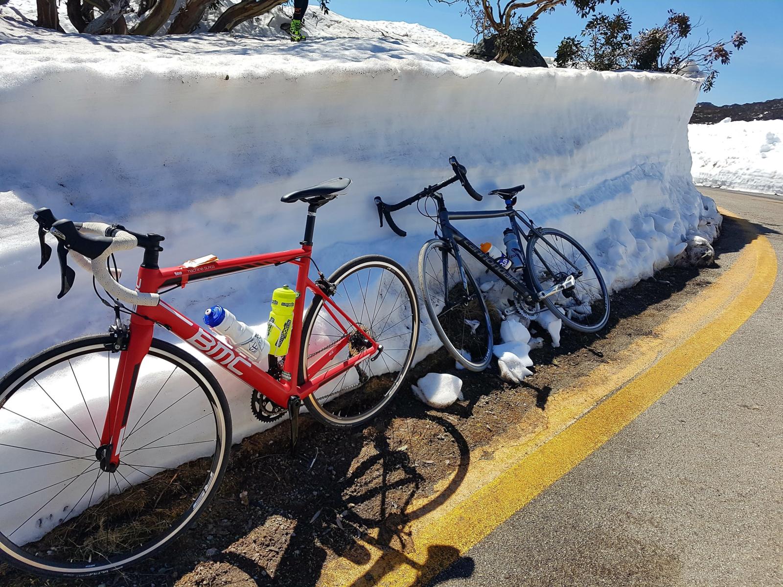 Despite the thick snow along the side of the climb the pre-summer days can get warm in the Snowy Mountains – prepare for all weather!
