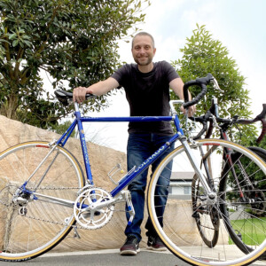 In scenes you’d swear were European, riders make their way up one of Australia’s most iconic high altitude climbs, the Alpine Way in New South Wales.