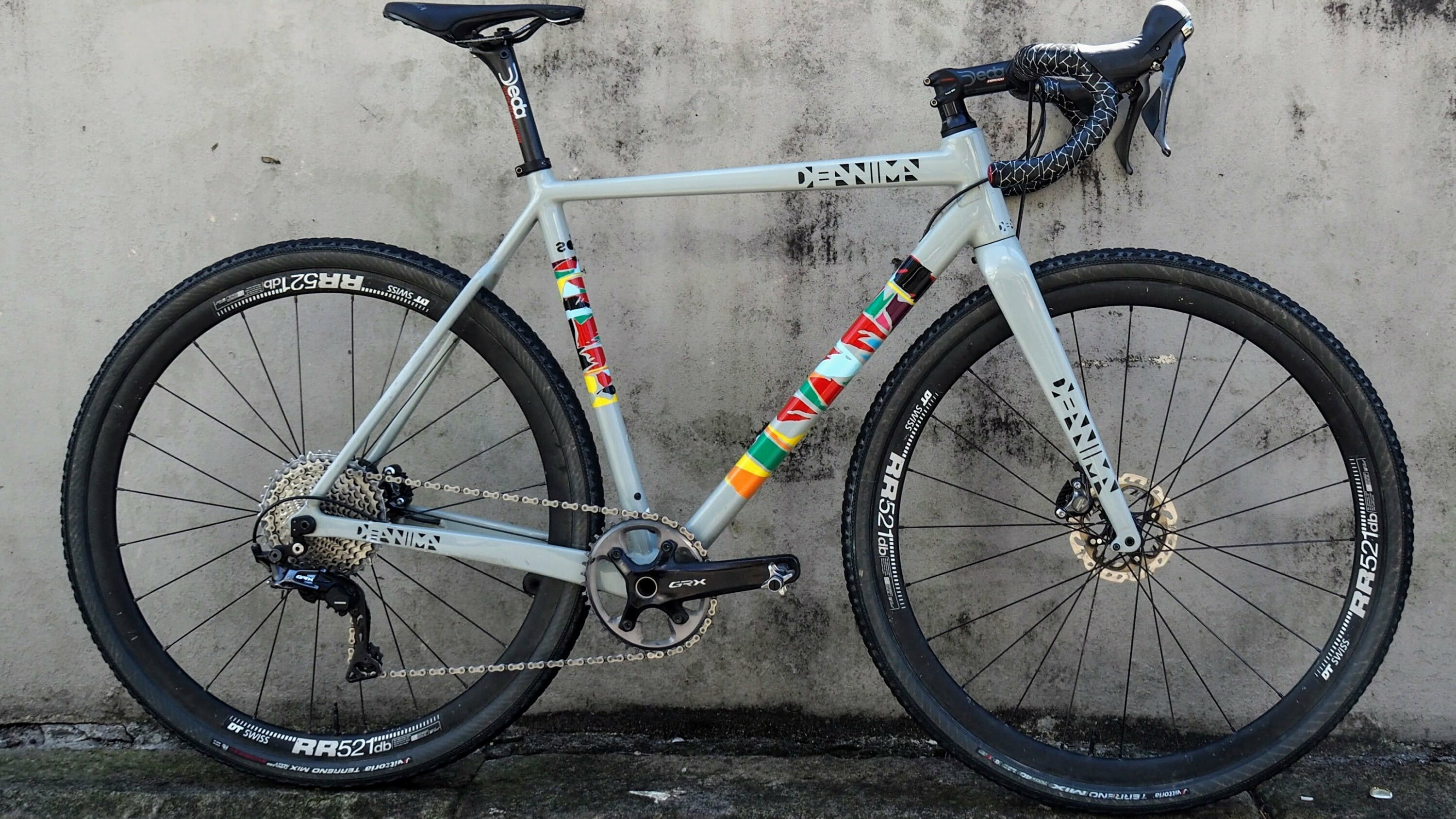 Custom gravel online bike