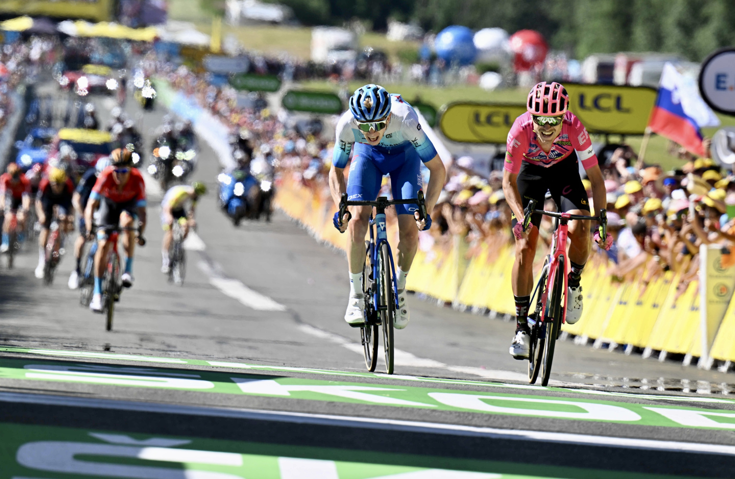 Cycling's Superteam Is Finally in Charge of the Tour de France - WSJ